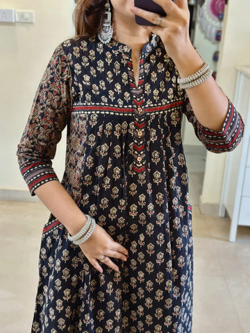 Elegant Navy Blue Printed Cotton Kurta Set